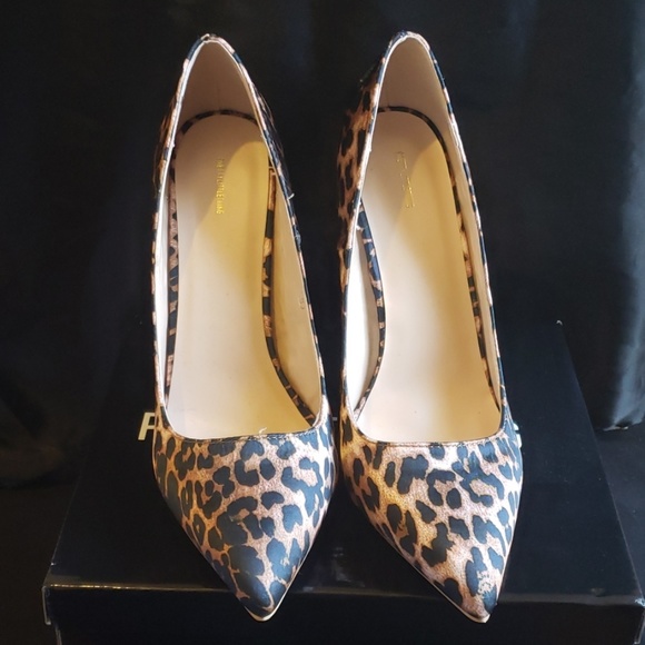 Leopard High Heels by PrettyLittleThing - Picture 2 of 8